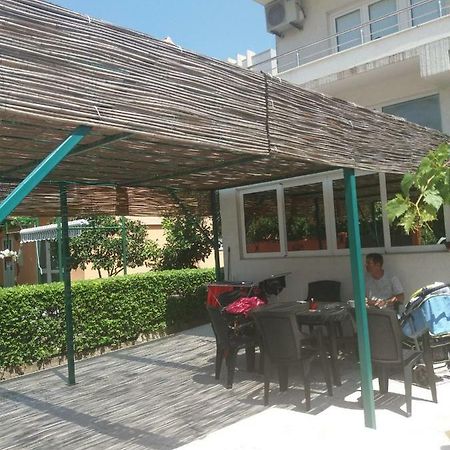 Mona&Mike Apartments Tivat Extérieur photo